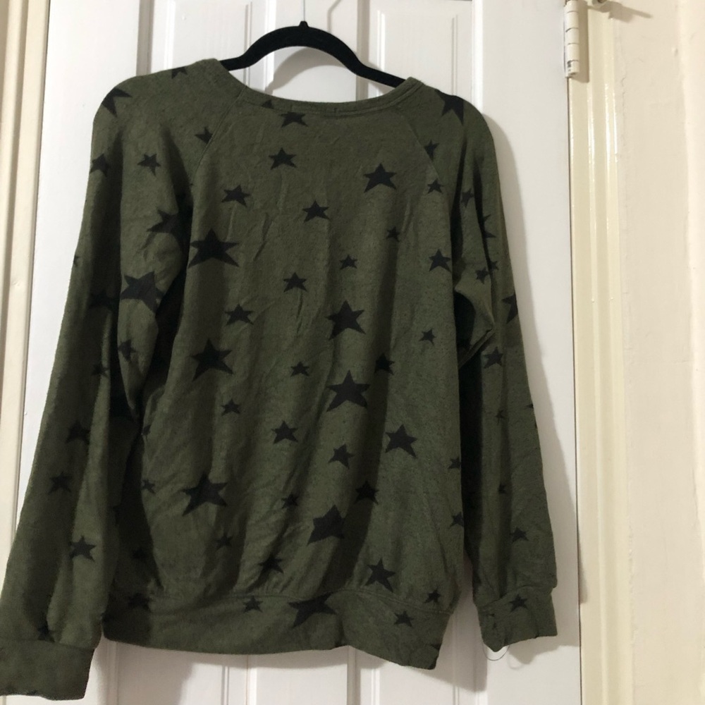 Green sweater , new with tag